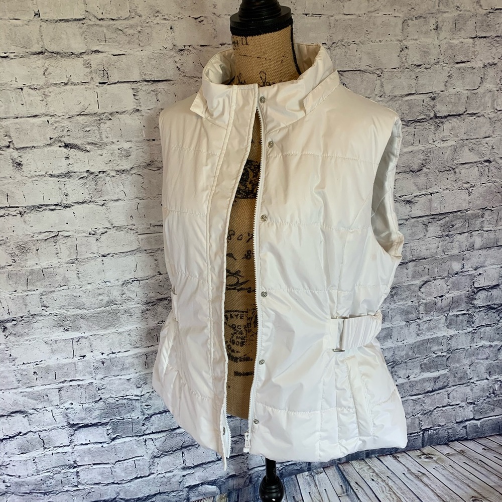 White Puffy Vest with Hood
